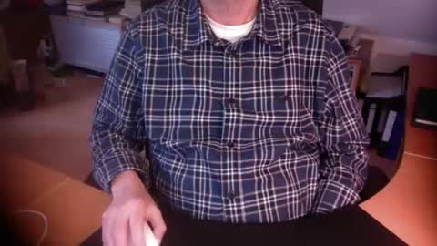 Snapshot of amor2200 chatting on 02-02-26, 08:35 Amor2200 online show from 02-02-26, 08:35