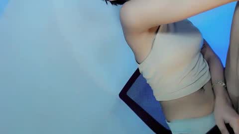 Belle Tylor online show from 01-29-25, 06:43