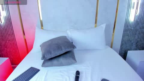 Snapshot of amor_smith_ chatting on 11-28-25, 03:09 Tefy online show from 11-28-25, 03:09