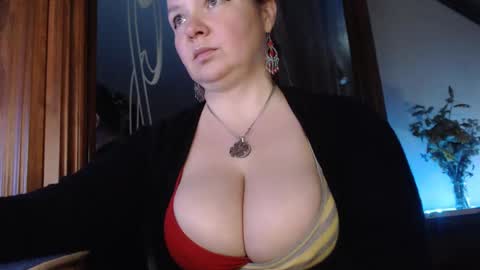 amorelara online show from 02-14-25, 02:44