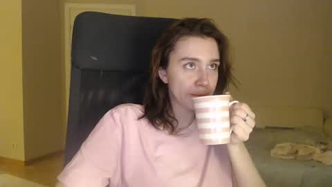 Snapshot of amoremeoww chatting on 01-30-25, 05:17 miss unforgettable online show from 01-30-25, 05:17