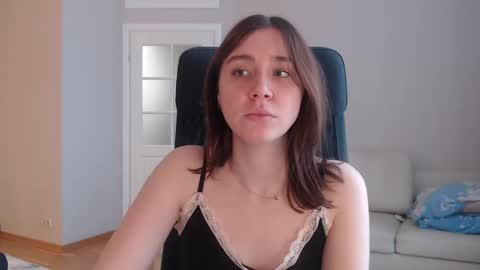 Snapshot of amoremeoww chatting on 02-18-25, 09:32 miss unforgettable online show from 02-18-25, 09:32