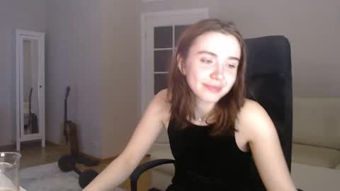 Snapshot of amoremeoww chatting on 03-03-25, 06:55 miss unforgettable online show from 03-03-25, 06:55