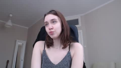 Snapshot of amoremeoww chatting on 03-10-25, 06:05 miss unforgettable online show from 03-10-25, 06:05