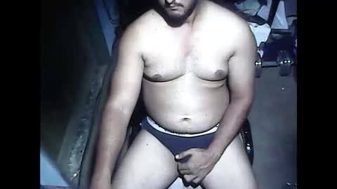 Snapshot of amorousr chatting on 02-02-25, 04:48 SubboyShivan online show from 02-02-25, 04:48