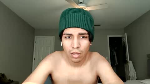 Snapshot of amoscuida chatting on 01-08-26, 07:05 amos online show from 01-08-26, 07:05