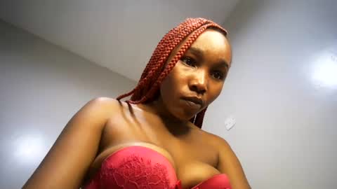 Snapshot of amunetlover chatting on 11-20-25, 09:53 shantel online show from 11-20-25, 09:53