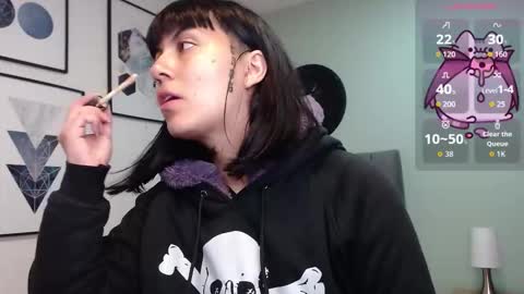 Snapshot of amy__adams1 chatting on 11-24-25, 04:01 Amy 3 online show from 11-24-25, 04:01