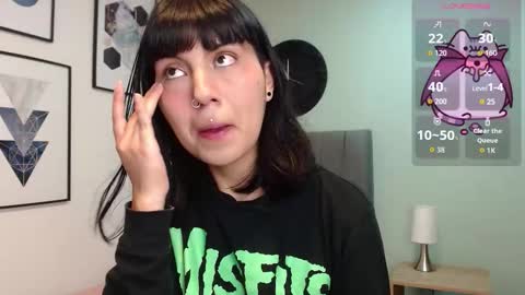 Snapshot of amy__adams1 chatting on 01-14-26, 03:56 Amy 3 online show from 01-14-26, 03:56