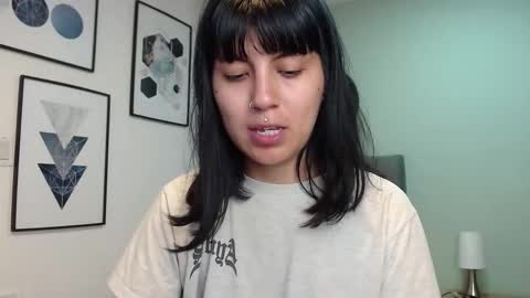 Snapshot of amy__adams1 chatting on 02-09-26, 03:43 Amy 3 online show from 02-09-26, 03:43