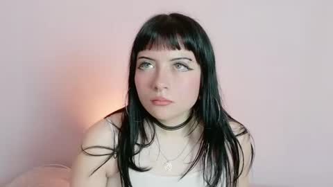 amy_bat online show from 06-12-26, 04:44
