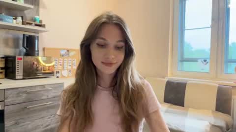 Amy Chill online show from 06-17-26, 04:52