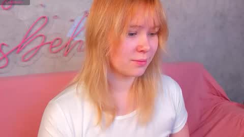 Amy online show from 09-12-25, 12:22