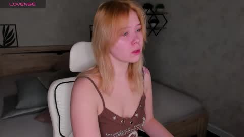 Amy online show from 10-12-25, 11:59