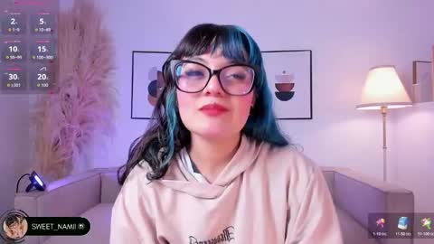 Snapshot of amy_lit chatting on 12-20-25, 08:38 Hello I am Allison Welcome to my room and let is have a good time together whith me online show from 12-20-25, 08:38