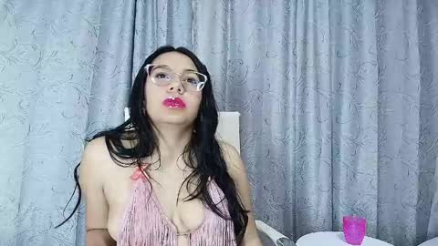 Emy Noa  online show from 04-18-26, 10:10