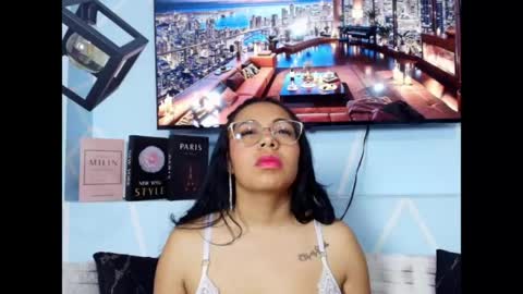 Snapshot of amy_noa chatting on 05-31-26, 03:04 Emy Noa online show from 05-31-26, 03:04