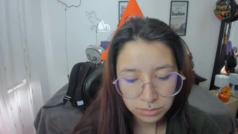 Amy sophia 3 online show from 10-27-25, 12:42