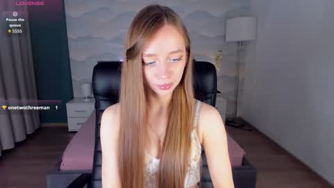 Amy online show from 11-08-25, 06:29