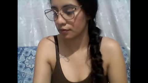 Annie online show from 04-23-26, 03:41