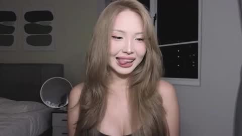 girl next door named Amy online show from 11-25-25, 03:34