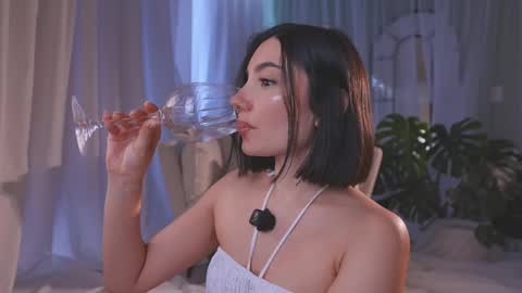 Amy Armstrong online show from 04-26-26, 09:12