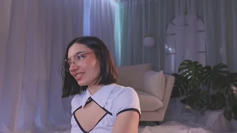 Amy Armstrong online show from 04-28-26, 09:20