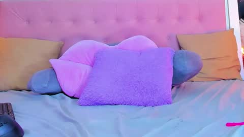 Snapshot of amyevaans1 chatting on 02-24-26, 10:52 Amyevaans1 online show from 02-24-26, 10:52