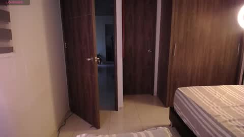 Snapshot of amyharlow_ chatting on 03-24-26, 10:37 Jenn online show from 03-24-26, 10:37