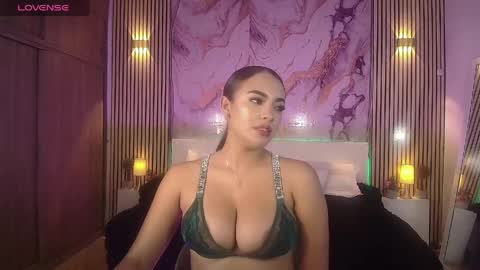 amyjohnsonn online show from 05-01-26, 08:08