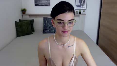 Snapshot of amylexy chatting on 12-07-24, 11:07 Hi there guys My pleasure in your hands pvt is open online show from 12-07-24, 11:07