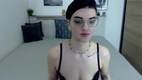 Snapshot of amylexy chatting on 01-23-25, 09:39 Hi there guys My pleasure in your hands pvt is open online show from 01-23-25, 09:39