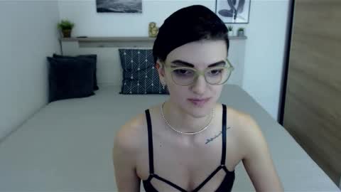 Snapshot of amylexy chatting on 01-31-25, 05:32 Hi there guys My pleasure in your hands pvt is open online show from 01-31-25, 05:32