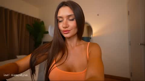 amylure online show from 04-11-26, 02:54