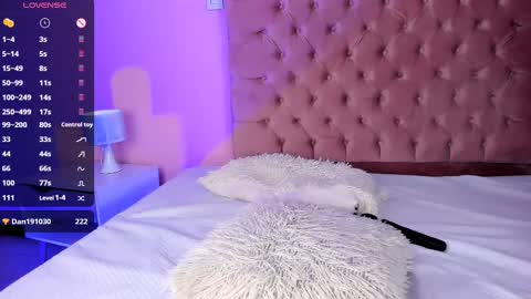 Amy ... Nice to meet u   thumb up me please its important online show from 02-16-25, 04:42