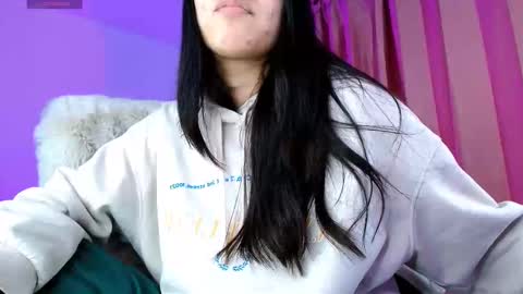 Amy ... Nice to meet u   thumb up me please its important online show from 11-12-25, 04:46