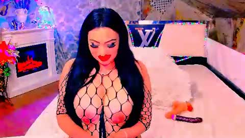 Alimoonyia online show from 06-18-26, 10:14
