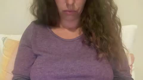 Snapshot of amysmilez chatting on 09-20-25, 03:07 Amy Smilez online show from 09-20-25, 03:07