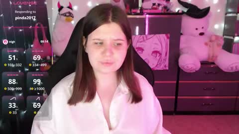 Snapshot of amyvibes chatting on 10-17-25, 10:12 amyvibes online show from 10-17-25, 10:12