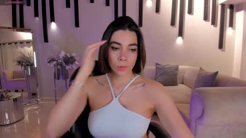 AMY WALKER online show from 02-17-25, 10:18