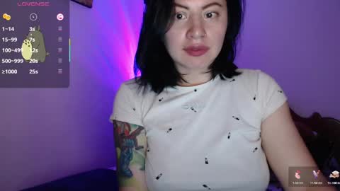 Snapshot of amywine7 chatting on 05-26-26, 04:30 Amy online show from 05-26-26, 04:30