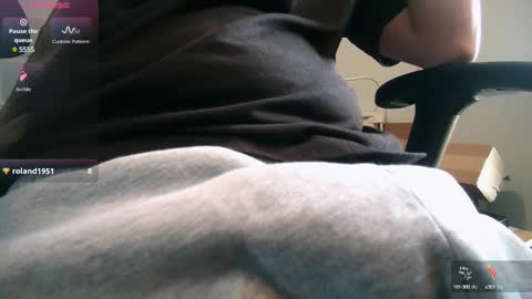 Snapshot of an4y8ot chatting on 03-10-25, 03:20 A online show from 03-10-25, 03:20