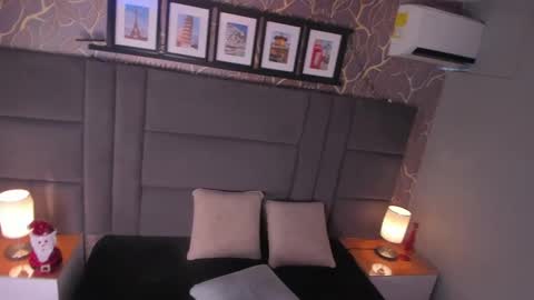 Ana  online show from 01-09-25, 02:40