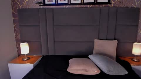 Ana  online show from 01-25-25, 11:34