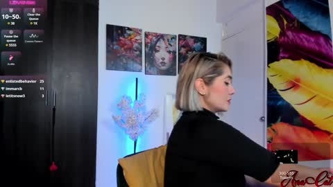Snapshot of ana_cat chatting on 02-05-25, 04:36 Ana online show from 02-05-25, 04:36