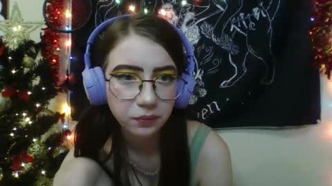 Snapshot of ana_dewitt chatting on 12-15-24, 06:48 ana dewitt online show from 12-15-24, 06:48