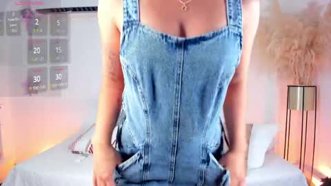 Snapshot of ana_grecco chatting on 05-31-26, 10:22 ana_grecco online show from 05-31-26, 10:22