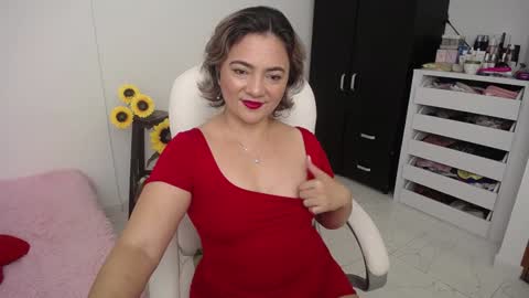Snapshot of ana_hotmilf chatting on 12-07-24, 08:33  Ana  online show from 12-07-24, 08:33
