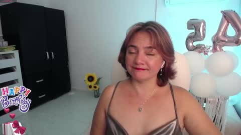 Snapshot of ana_hotmilf chatting on 01-15-25, 01:56  Ana  online show from 01-15-25, 01:56