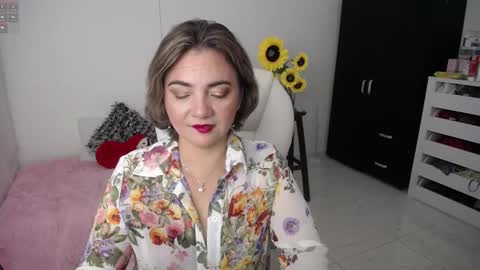 Snapshot of ana_hotmilf chatting on 02-16-25, 11:48  Ana  online show from 02-16-25, 11:48